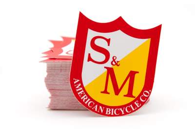 Sticker S&M Medium Shield 100 Pack